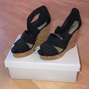 Steve Madden Black Wedges
